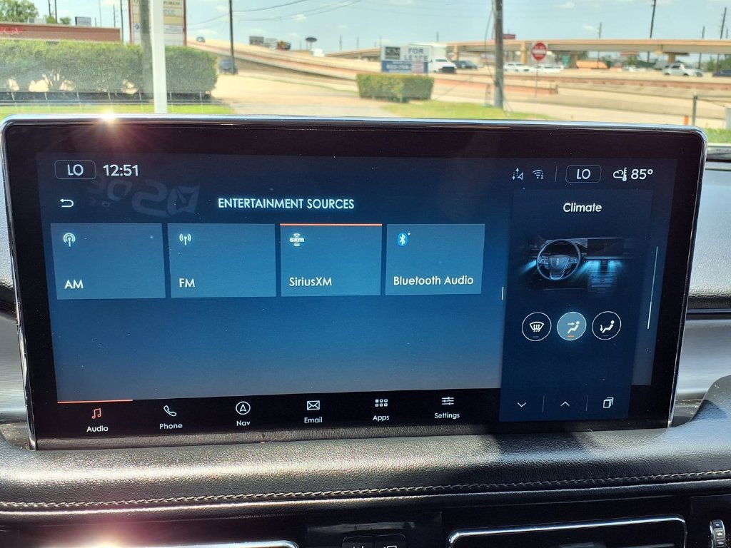 Used 2023 Lincoln Nautilus FWD w/ Premium Package image 20