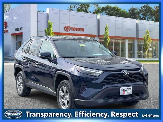 Certified 2025 Toyota RAV4 XLE AWD/4WD image 1