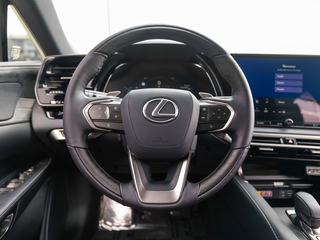 Used 2026 Lexus RX 450h AWD w/ Convenience Package image 18