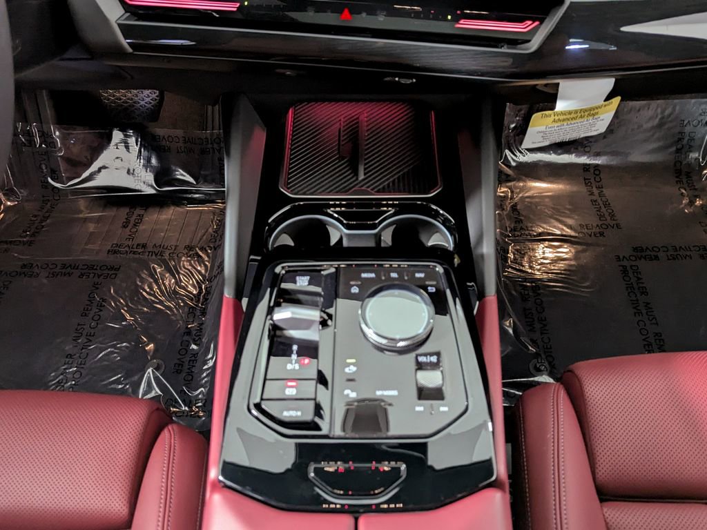 Used 2025 BMW 530i xDrive image 36