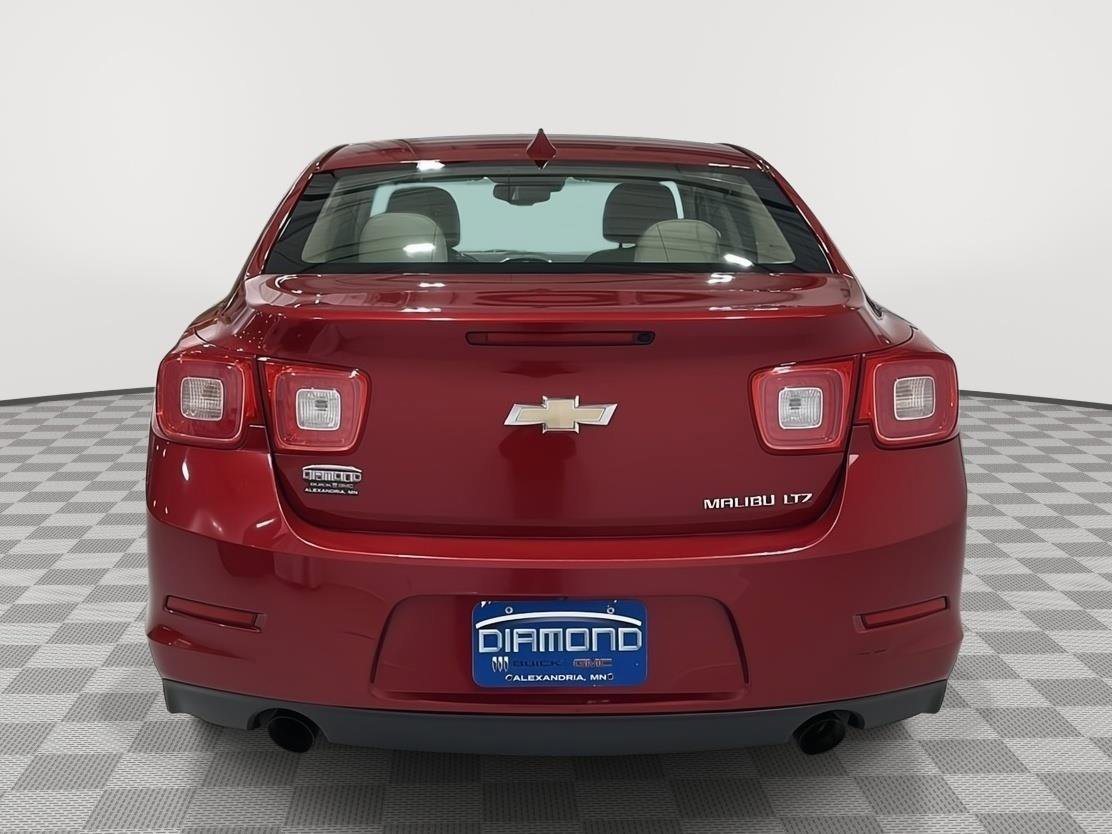 Used 2013 Chevrolet Malibu LTZ FWD image 4