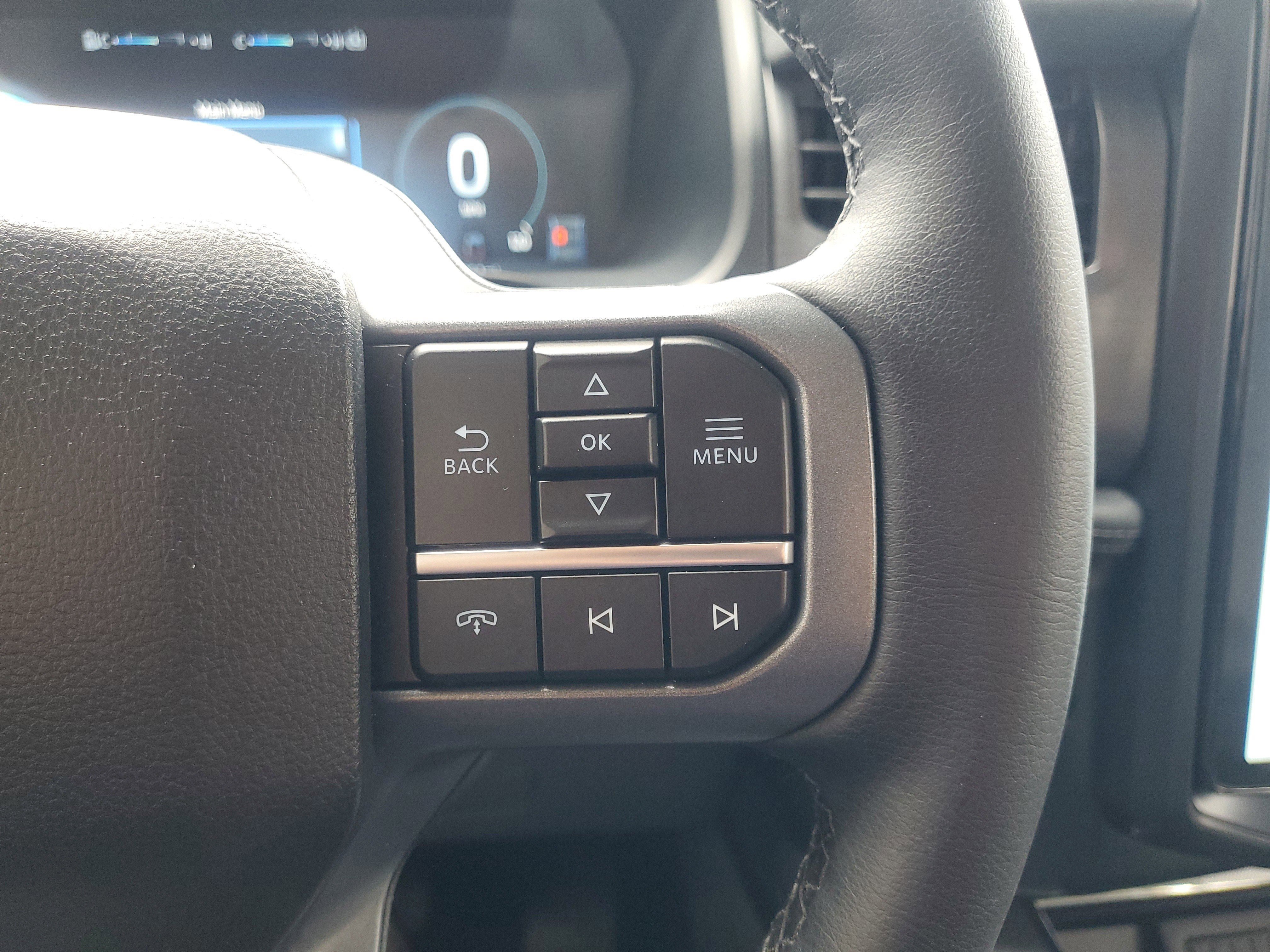 Used 2025 Ford F150 Lightning Flash AWD/4WD image 23