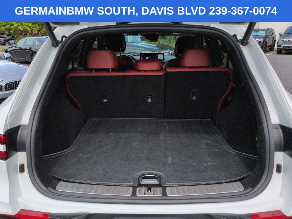 Used 2022 Genesis GV70 3.5T Sport w/ Sport Advanced Package AWD/4WD image 15
