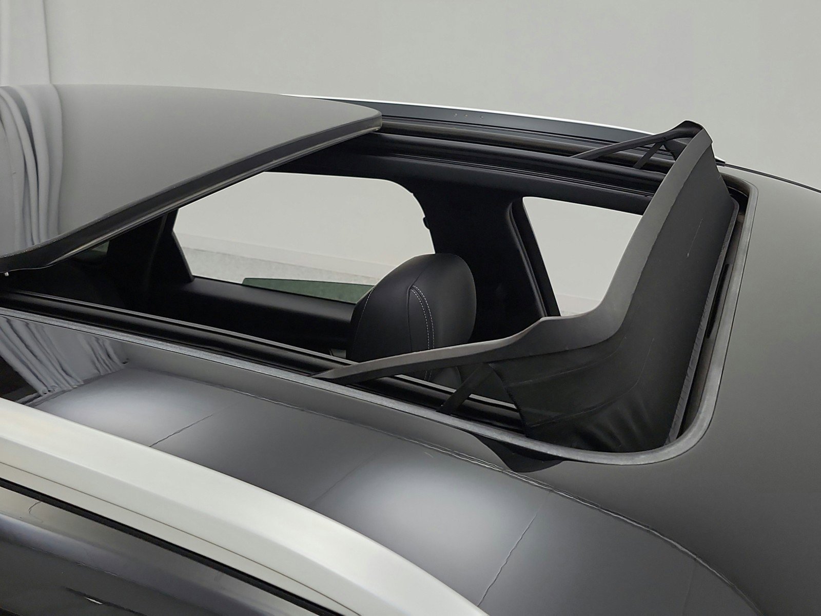 Used 2023 Audi SQ5 Premium Plus w/ Premium Plus Package image 17