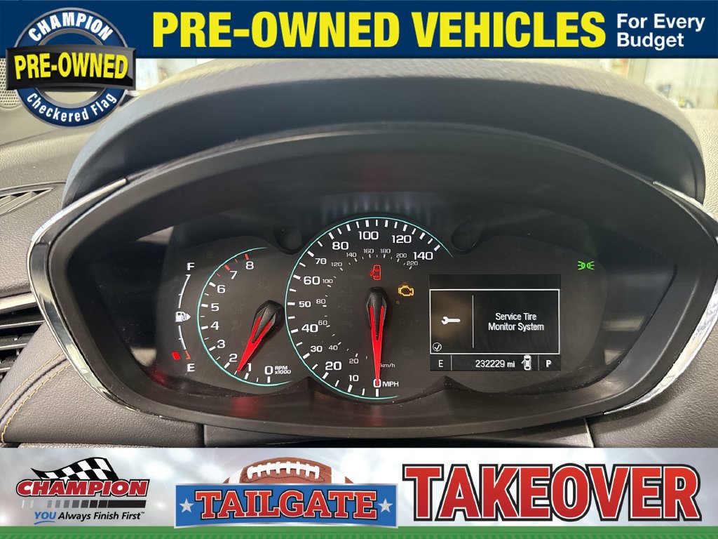 Used 2018 Chevrolet Trax LT w/ Sun & Sound Package FWD image 15