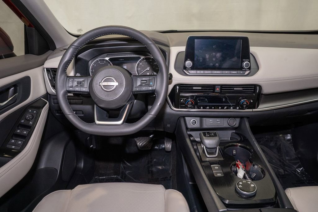 Certified 2023 Nissan Rogue SV w/ SV Premium Package image 7