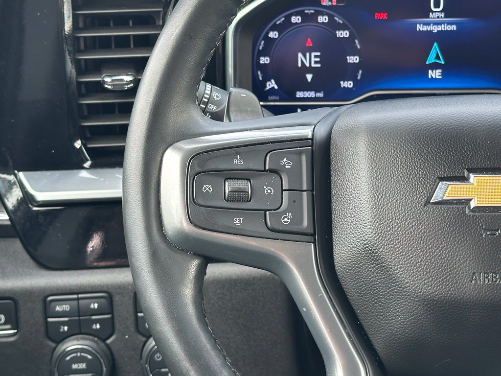 Used 2025 Chevrolet Silverado 1500 LTZ AWD/4WD image 9