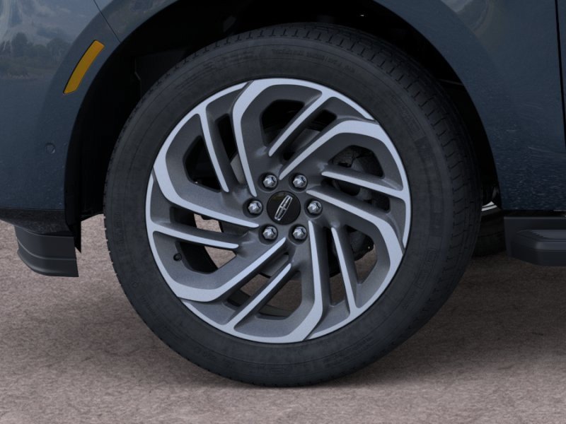 New 2026 Lincoln Navigator L Premier AWD/4WD image 19