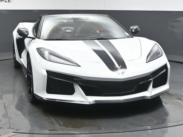 Used 2027 Chevrolet Corvette Grand Sport w/ Stealth Interior Trim Package RWD image 51