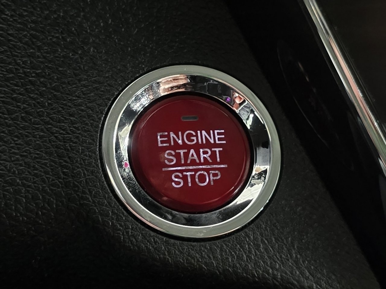 Used 2018 Honda HR-V EX image 30