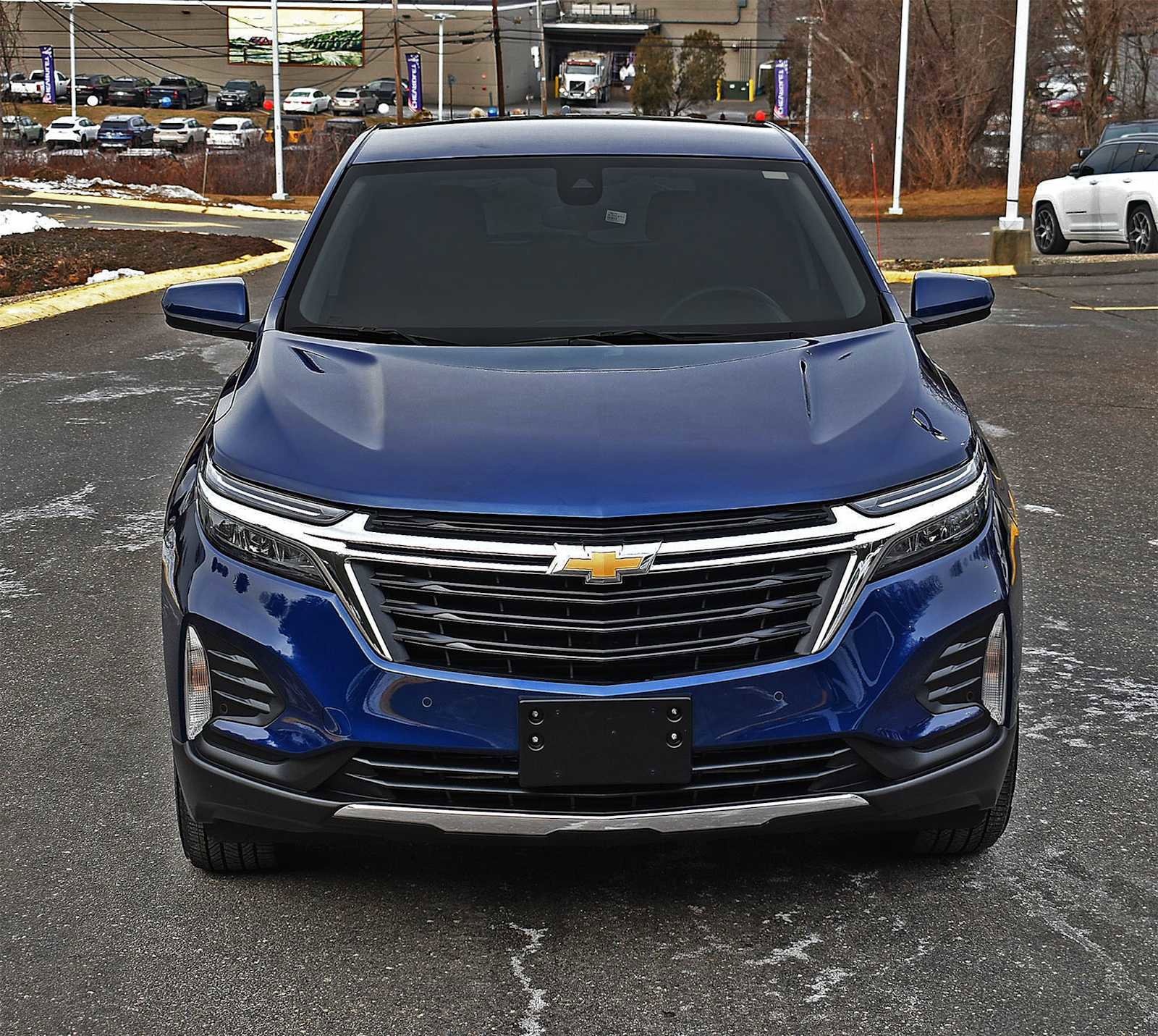 Used 2023 Chevrolet Equinox LT image 5