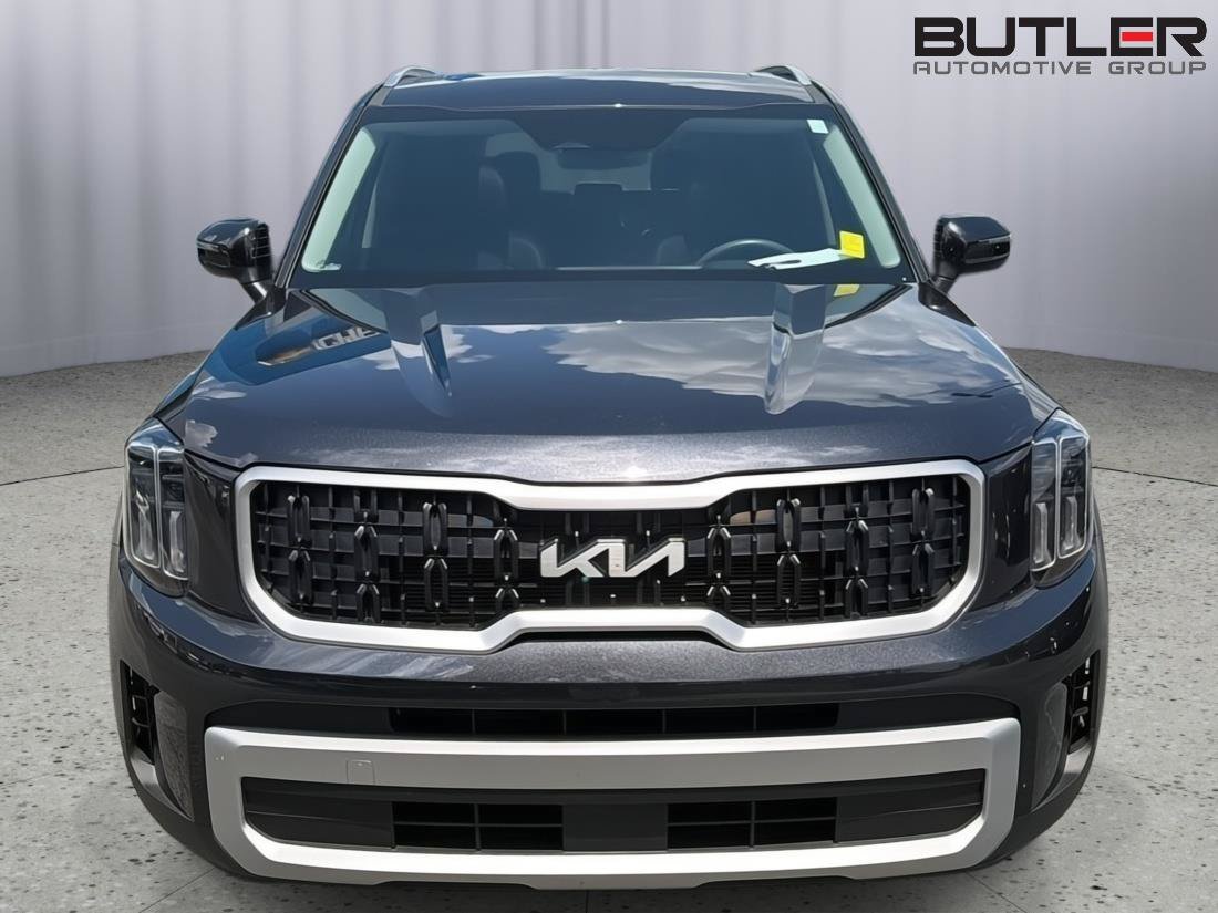 Used 2025 Kia Telluride EX FWD image 9