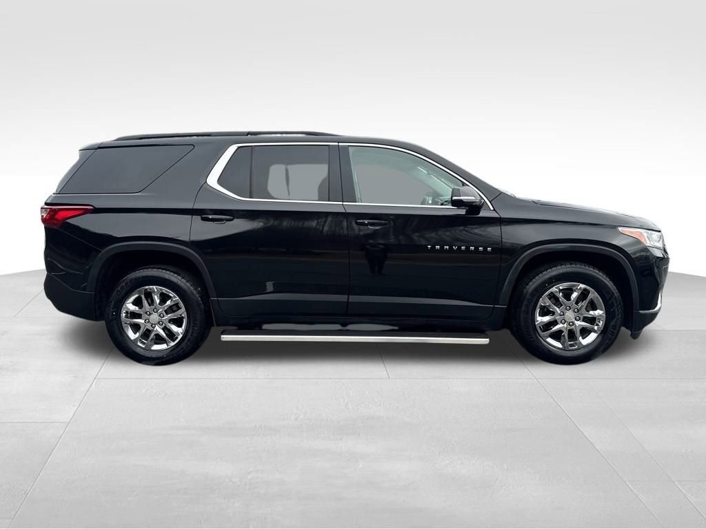 Used 2020 Chevrolet Traverse LT image 9