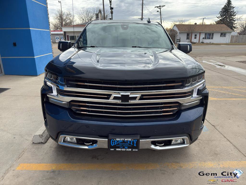 Used 2022 Chevrolet Silverado 1500 High Country w/ Safety Package II image 3