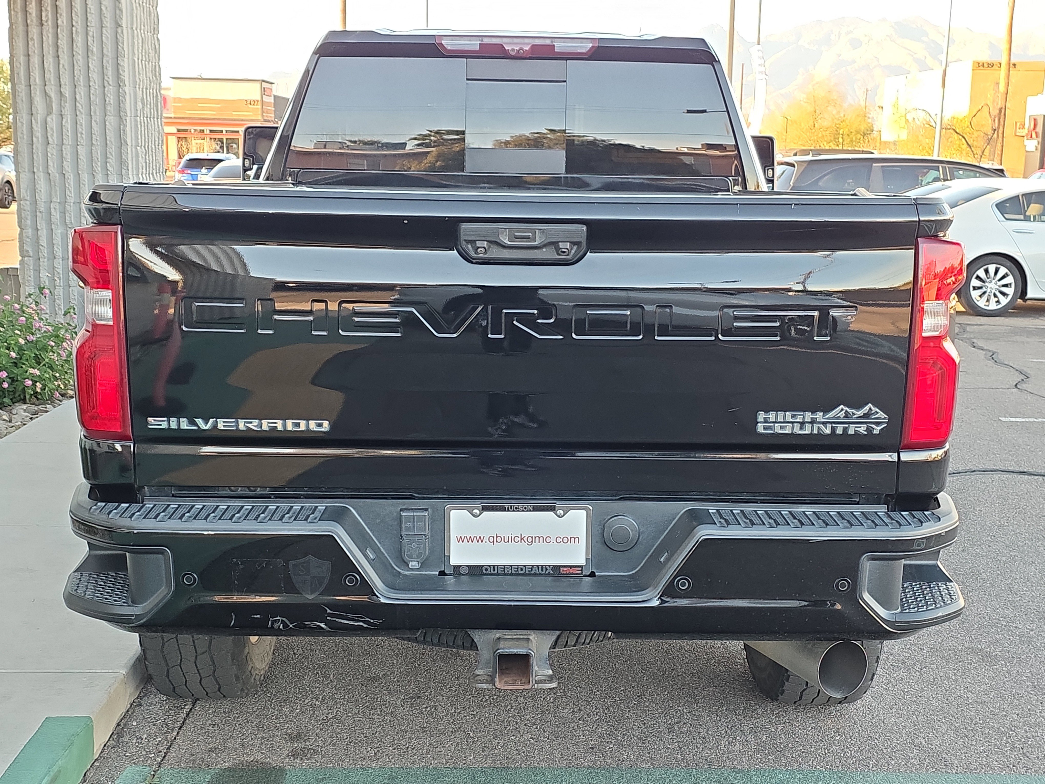 Used 2021 Chevrolet Silverado 2500 High Country w/ Z71 Off-Road Package image 8