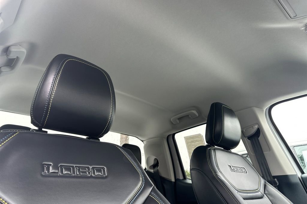 New 2025 Ford Maverick Lobo image 14