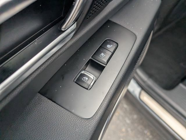 Used 2022 Kia Telluride SX w/ SX Prestige Package image 12