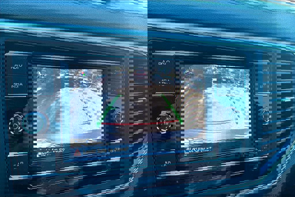 Used 2018 Volkswagen Atlas S image 24