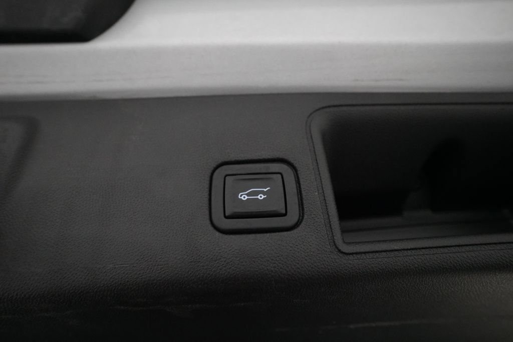 Used 2022 GMC Terrain AT4 w/ Infotainment Package II AWD/4WD image 15