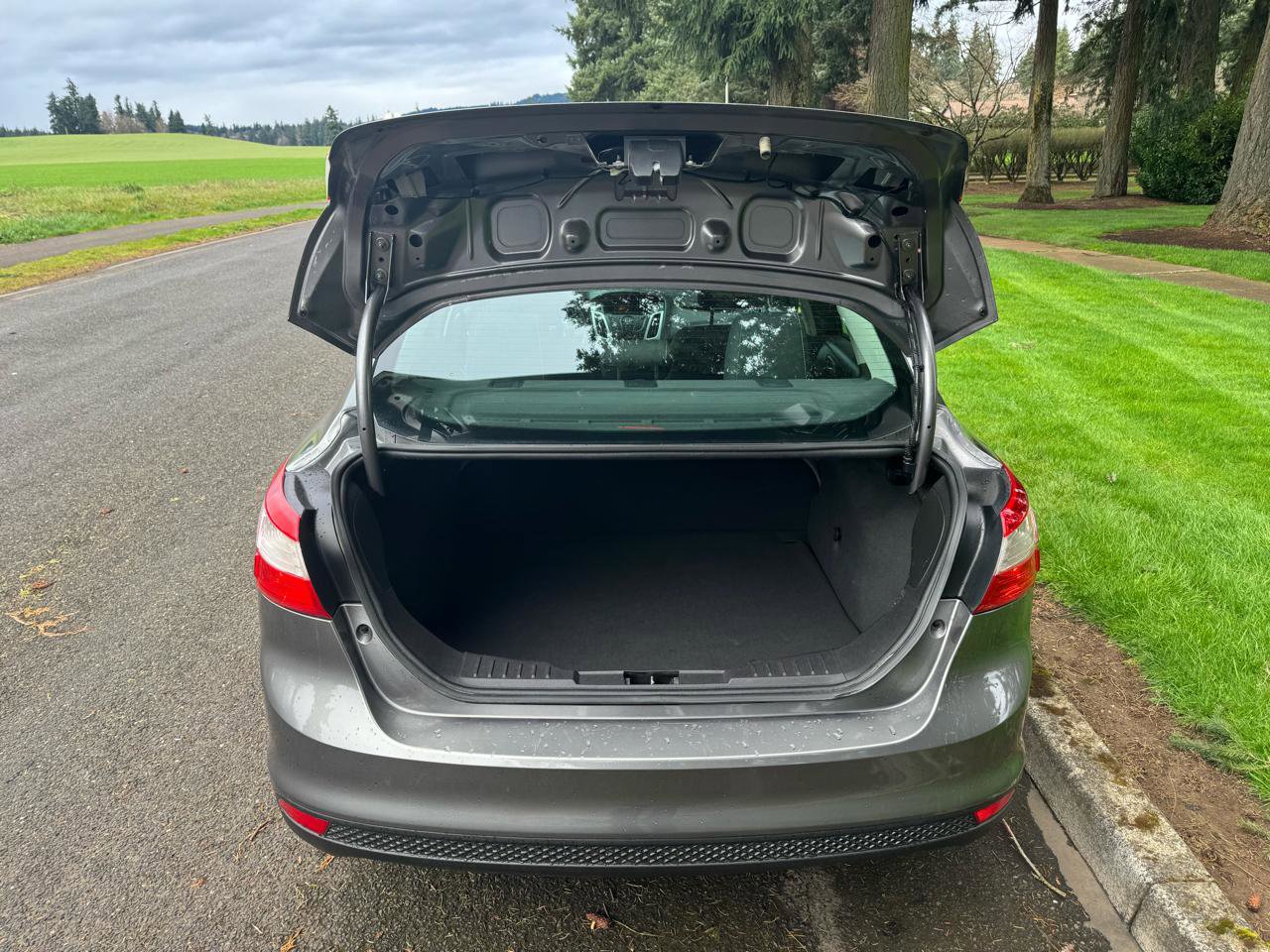 Used 2014 Ford Focus SE image 24