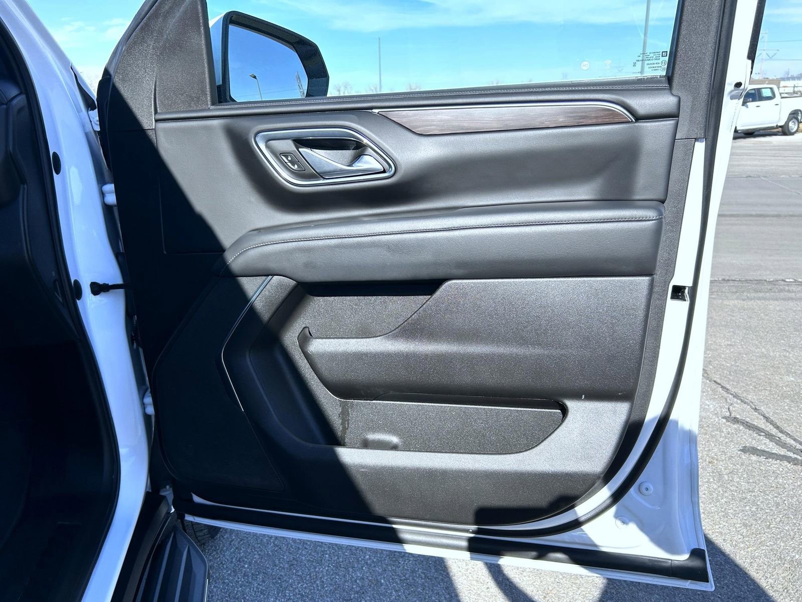 Certified 2023 Chevrolet Tahoe LS AWD/4WD image 16