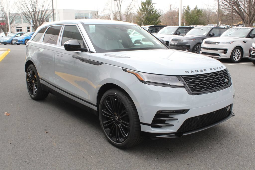 New 2026 Land Rover Range Rover Velar Dynamic SE AWD/4WD image 33