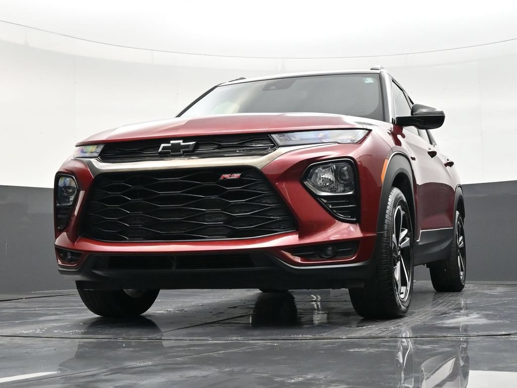 Used 2022 Chevrolet TrailBlazer RS w/ Technology Package FWD image 26