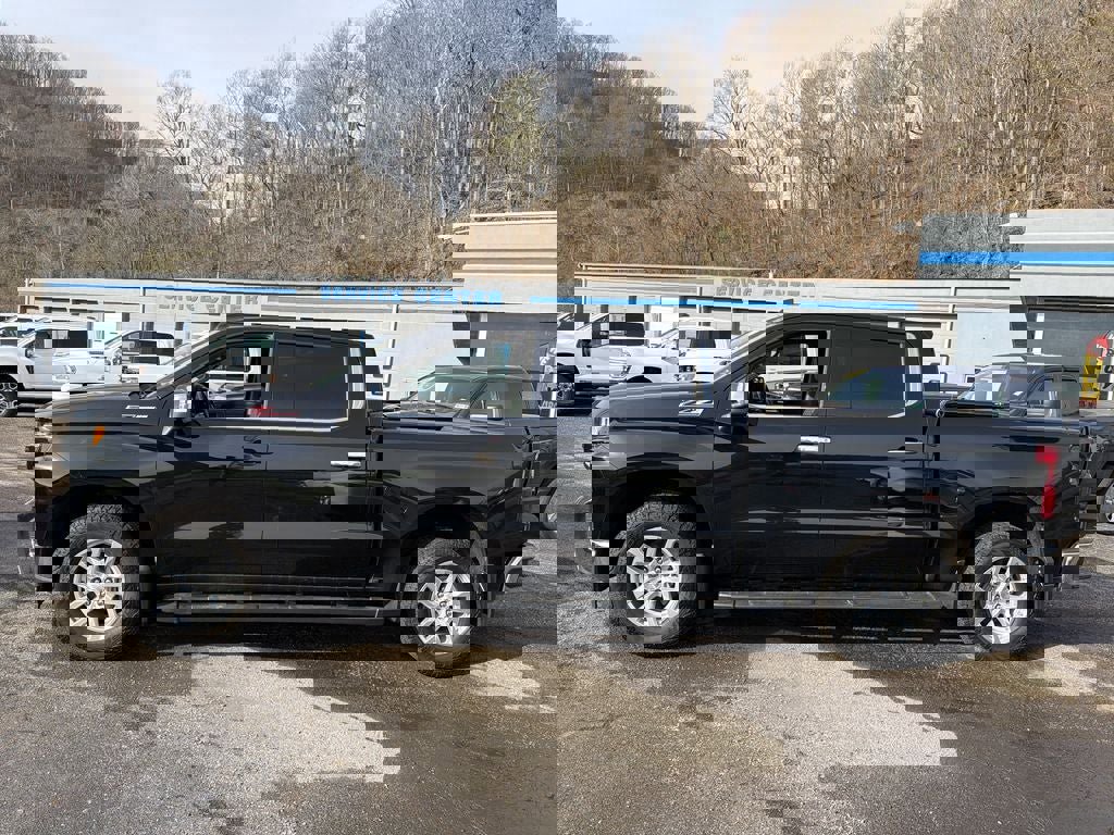 Used 2019 Chevrolet Silverado 1500 LTZ w/ LTZ Plus Package image 6