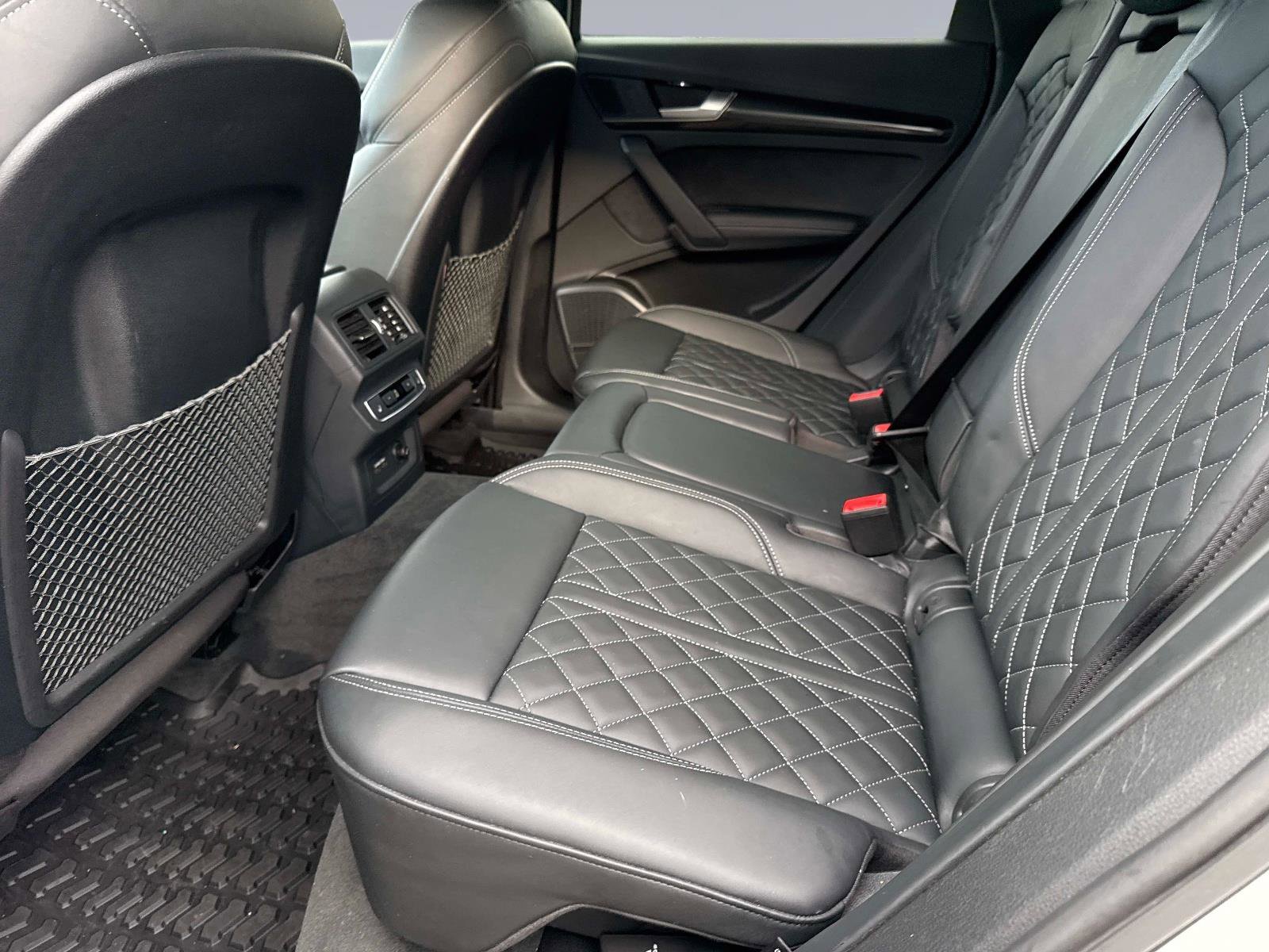 Used 2023 Audi SQ5 Prestige w/ Prestige Package image 15