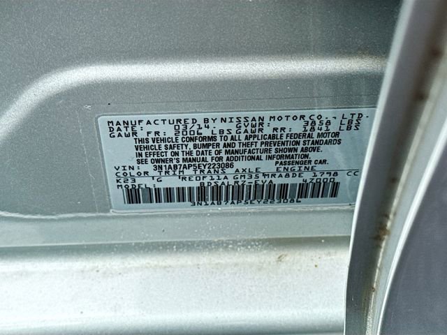 Used 2014 Nissan Sentra SR w/ Premium Package image 33