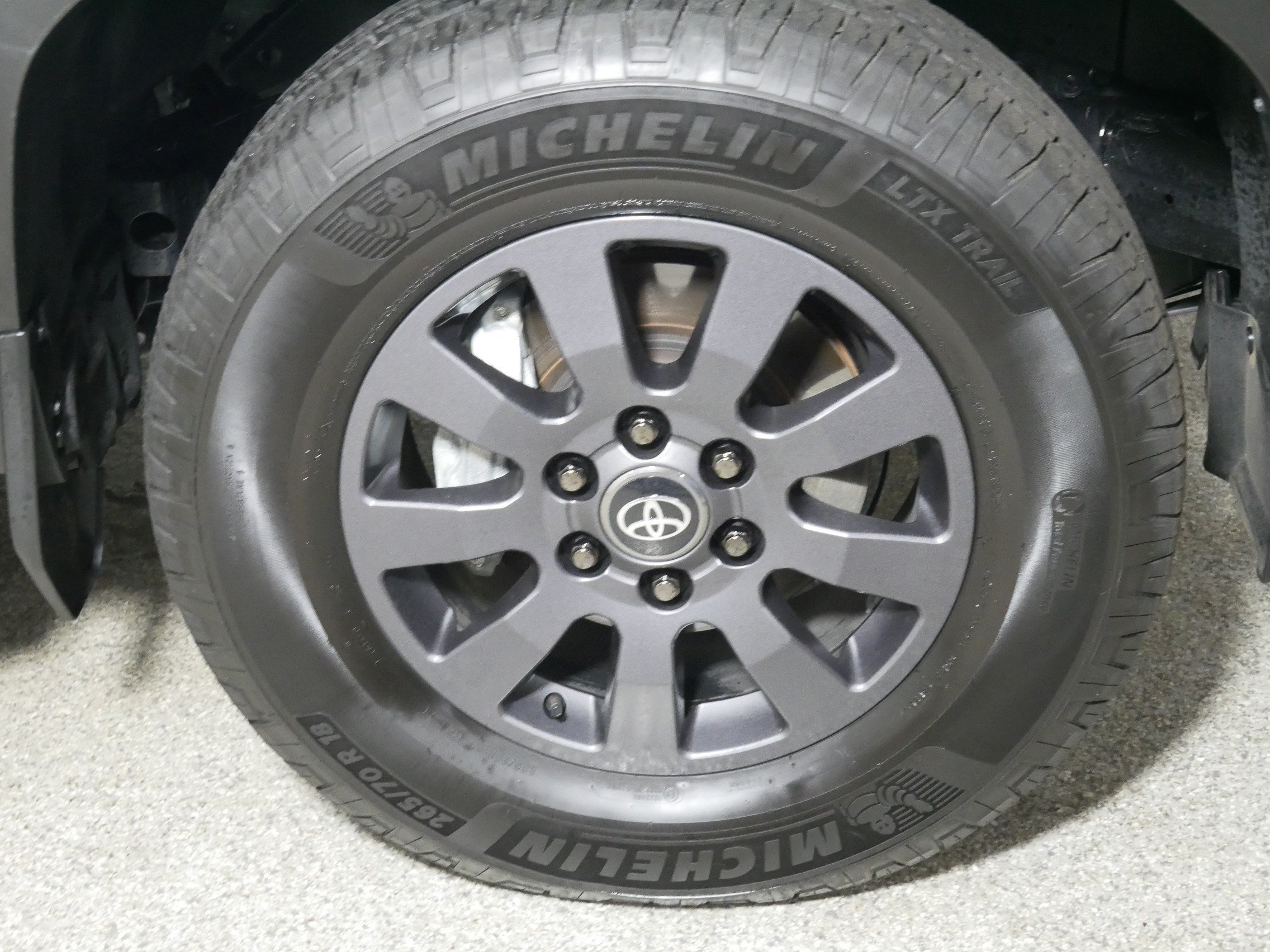 Used 2026 Toyota Land Cruiser w/ Premium Package AWD/4WD image 15