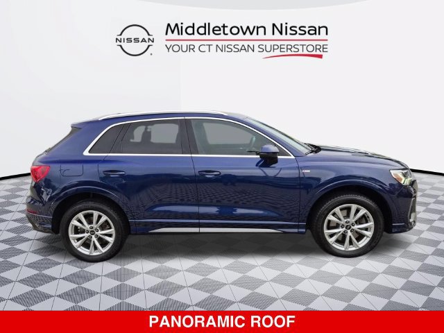 Used 2023 Audi Q3 2.0T Premium Plus w/ Premium Plus Package AWD/4WD image 2