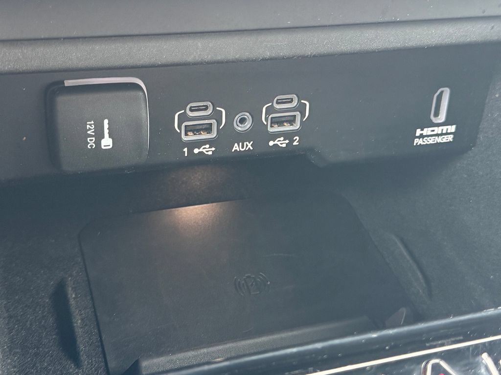 Used 2022 Jeep Grand Wagoneer Series I AWD/4WD image 29