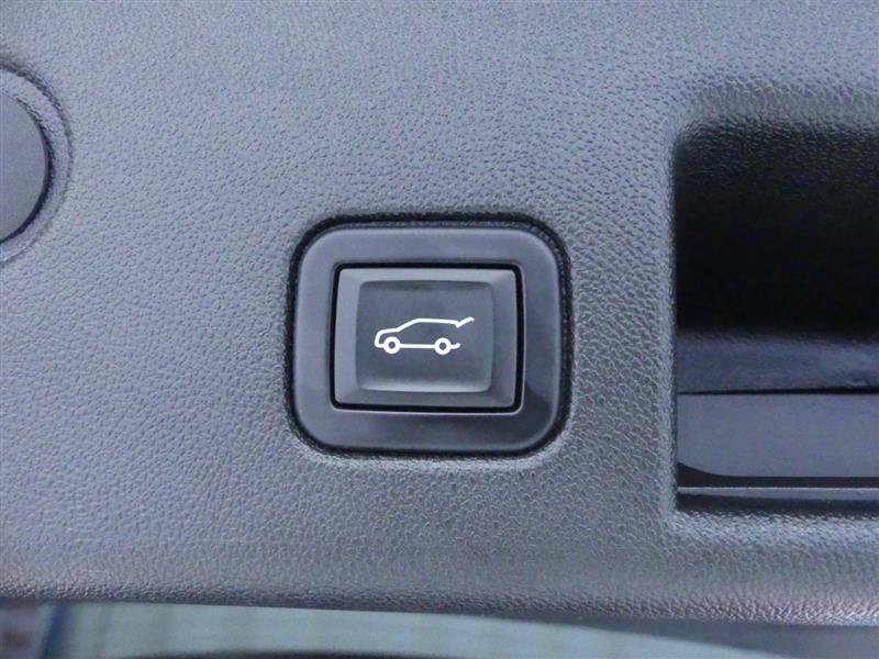 Used 2022 Chevrolet Equinox RS w/ Infotainment Package AWD/4WD image 30