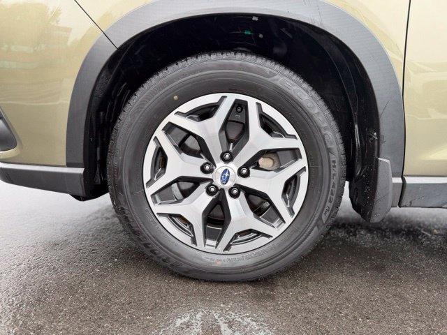 Used 2024 Subaru Forester Premium AWD/4WD image 28