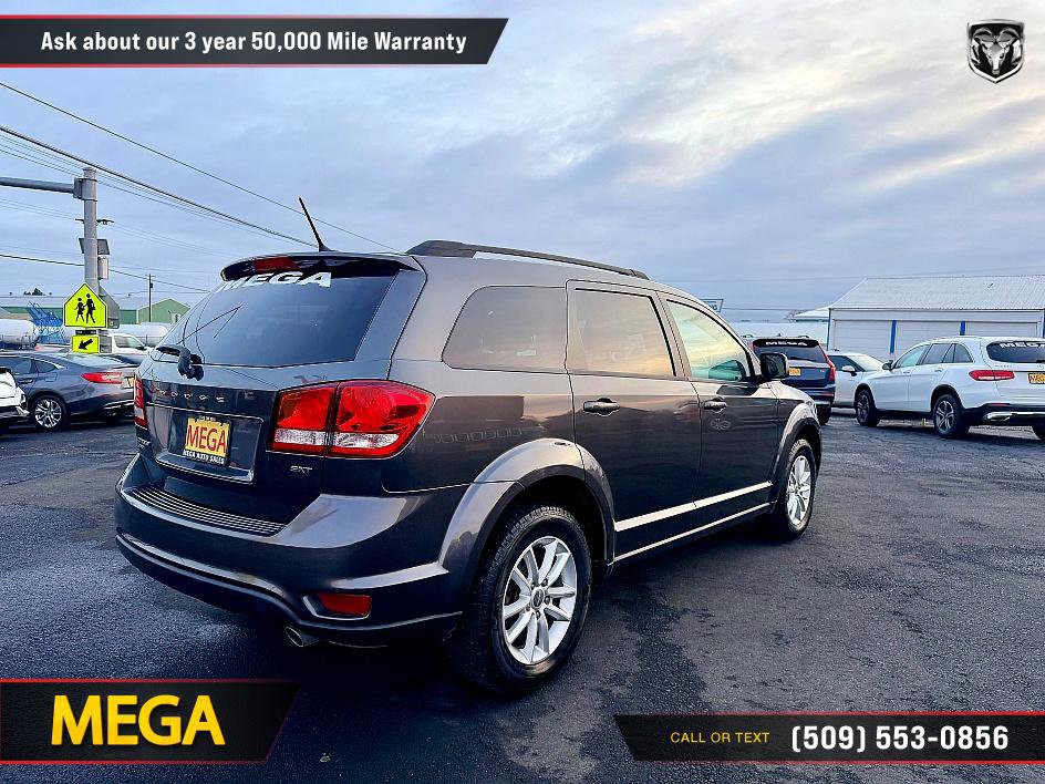 Used 2016 Dodge Journey SXT image 12