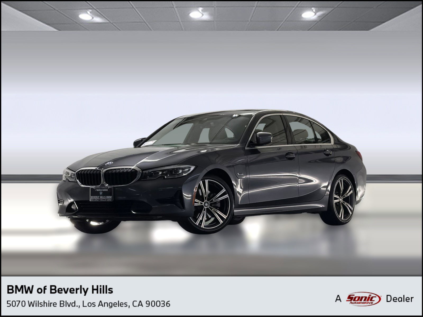 Used 2022 BMW 330e w/ Premium Package image 1