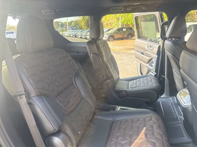 New 2026 Nissan Armada Platinum image 11