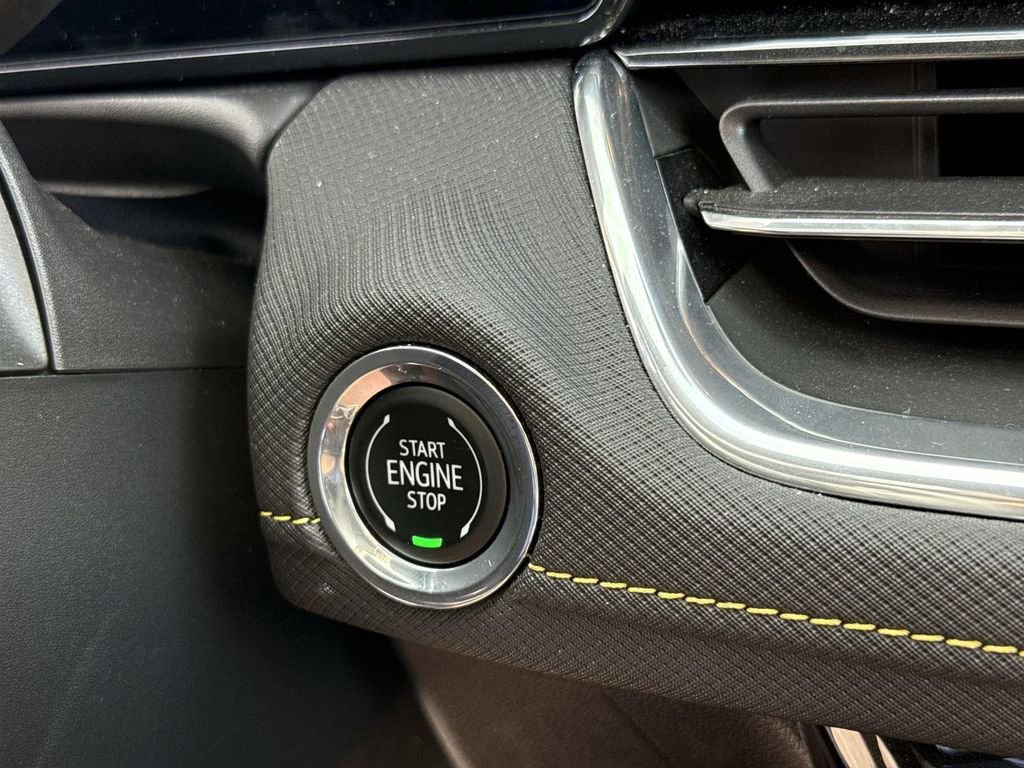 Used 2025 Chevrolet TrailBlazer ACTIV w/ Driver Confidence Package image 15