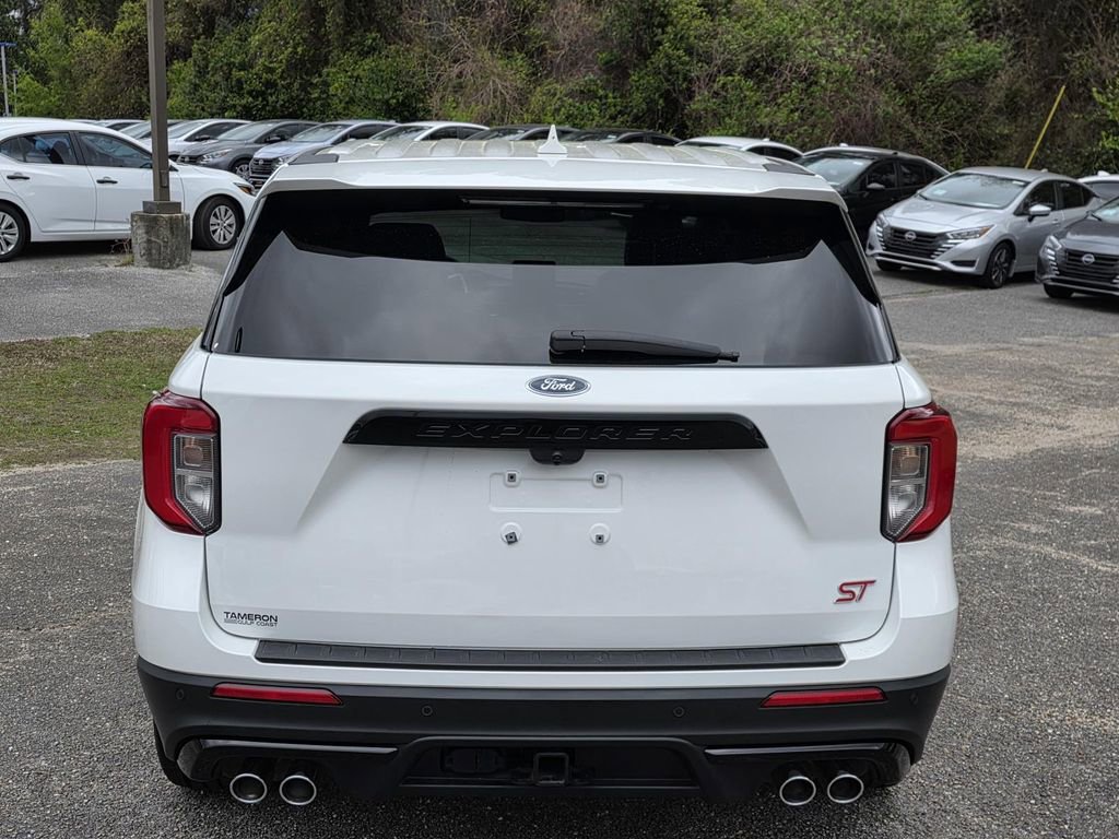 Used 2022 Ford Explorer ST w/ Equipment Group 401A image 4