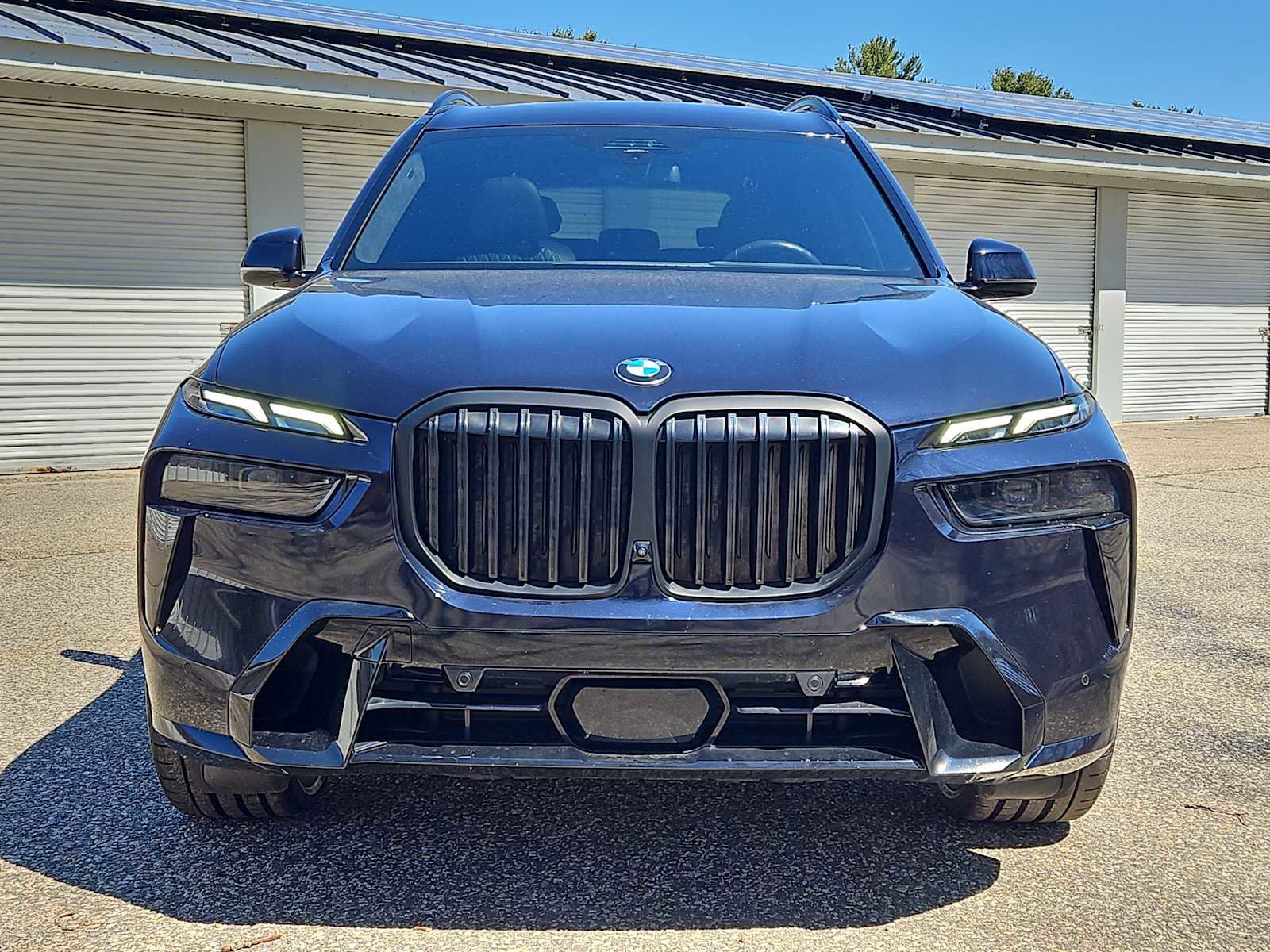 Used 2023 BMW X7 xDrive40i w/ Executive Package AWD/4WD image 12