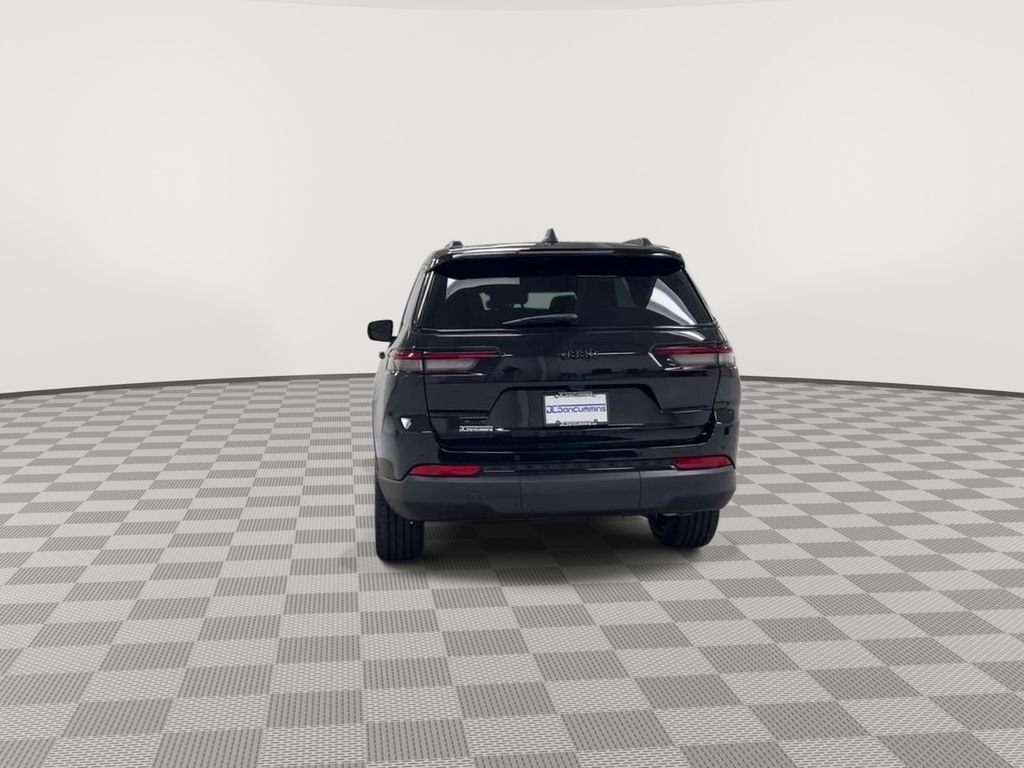 Used 2023 Jeep Grand Cherokee L Altitude AWD/4WD image 7