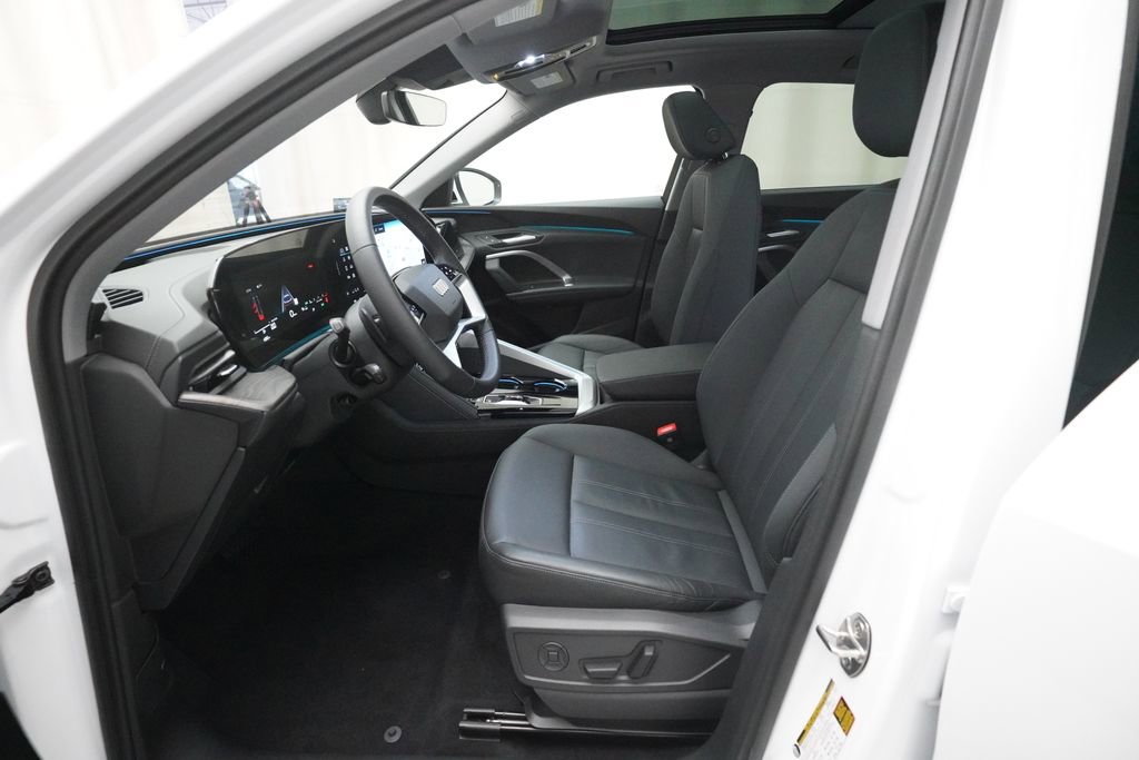 Used 2025 Audi Q5 Premium w/ Convenience Package image 18
