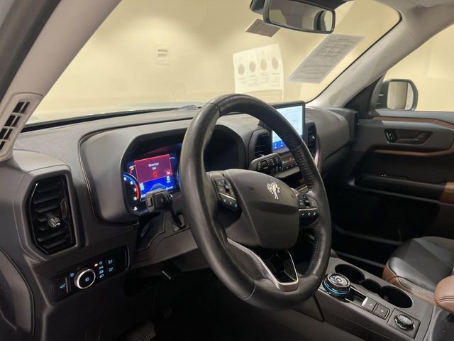 Used 2023 Ford Bronco Sport Outer Banks w/ Tech Package image 9