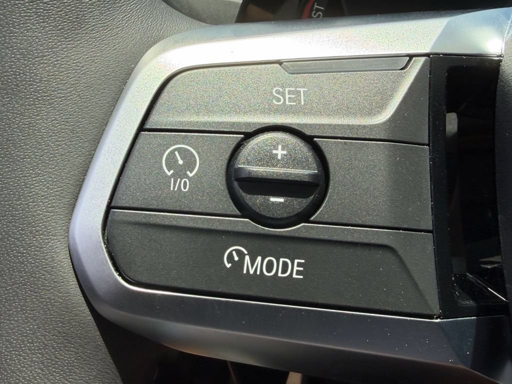 Used 2026 BMW X1 M35i w/ Technology Package AWD/4WD image 29