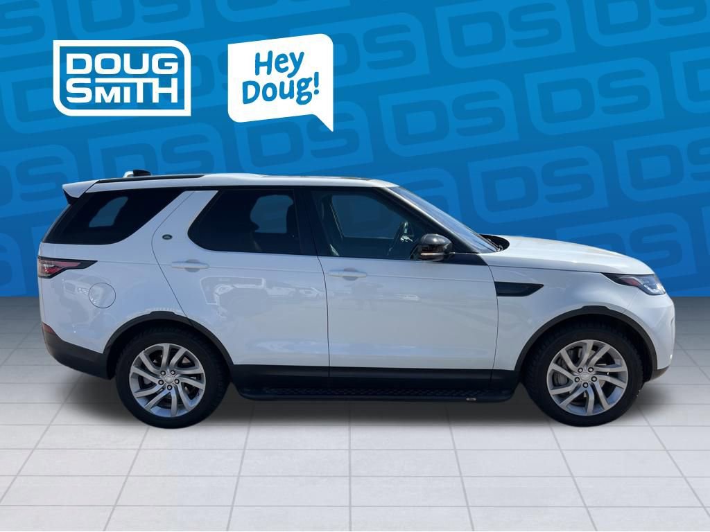 Used 2020 Land Rover Discovery HSE image 6