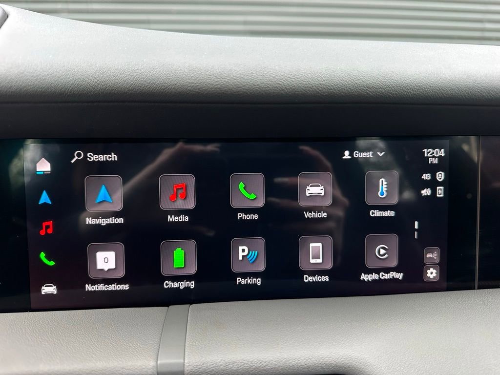 Used 2025 Porsche Taycan 4 Cross Turismo image 27