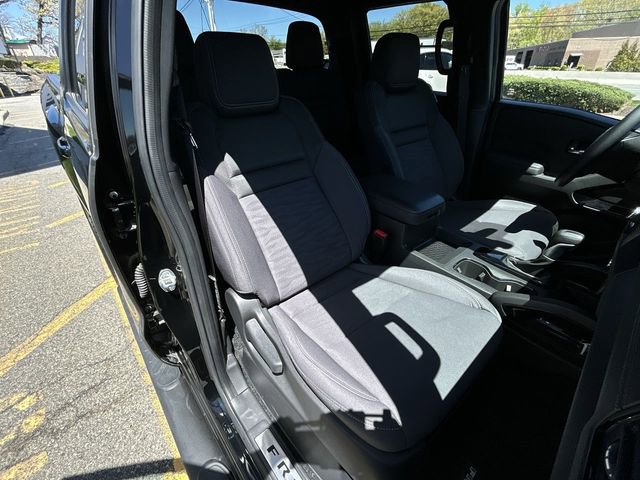 Certified 2023 Nissan Frontier SV w/ Midnight Edition Package AWD/4WD image 24