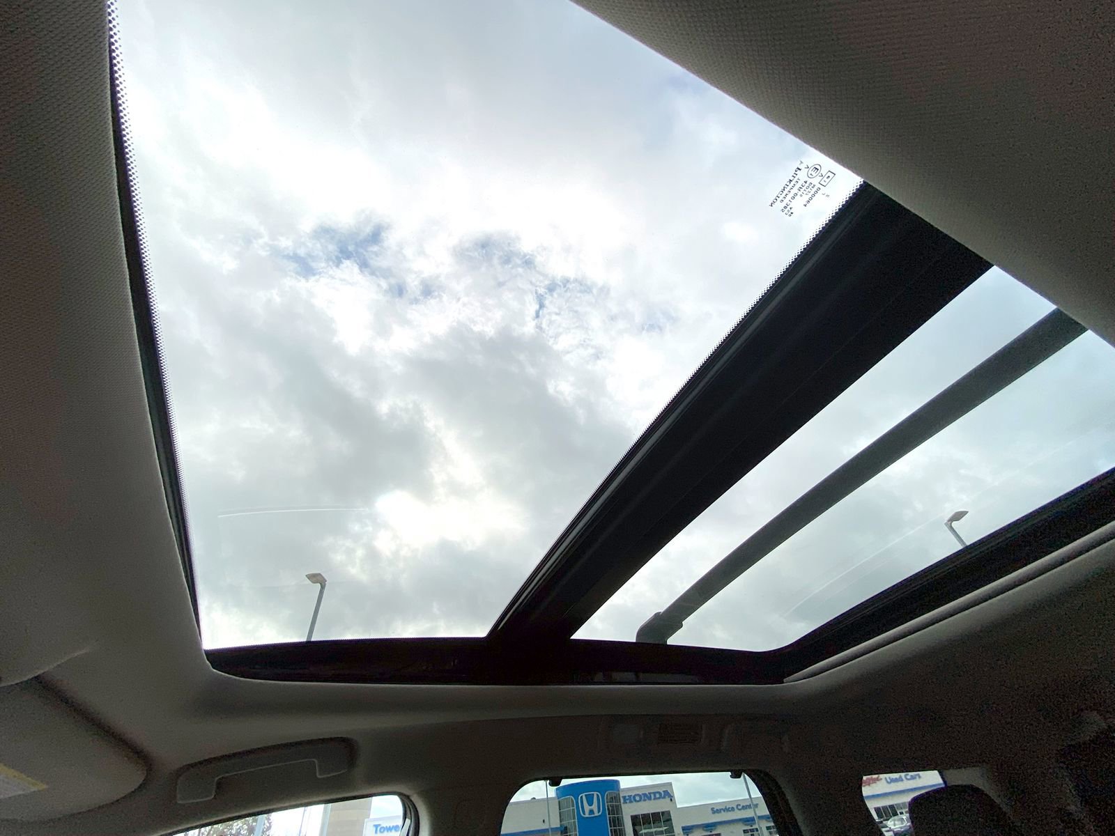 Used 2024 Nissan Pathfinder Platinum w/ Black Appearance Package image 24