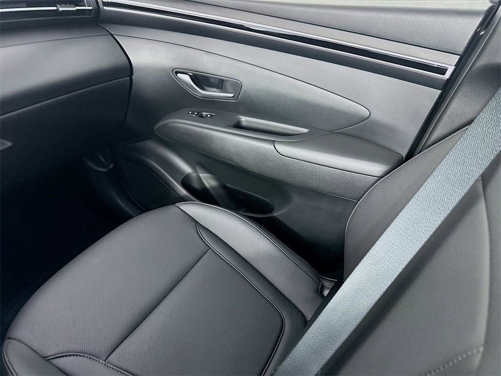 Used 2024 Hyundai Santa Cruz Night image 24